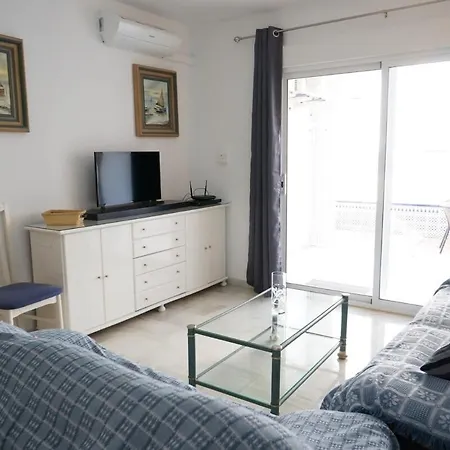 Apartment Fuentes De
